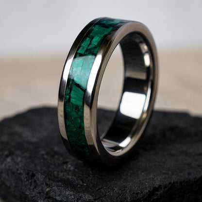 Regent – Titanium & Malachite Wedding Ring