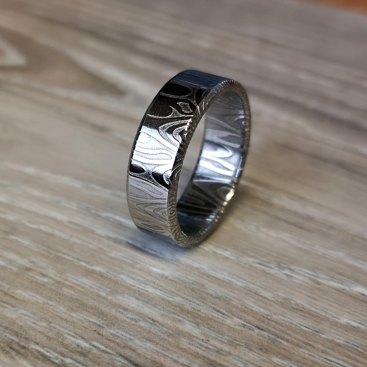 Handmade Damascus Steel Ring: Unique Stainless Steel Wedding Band
